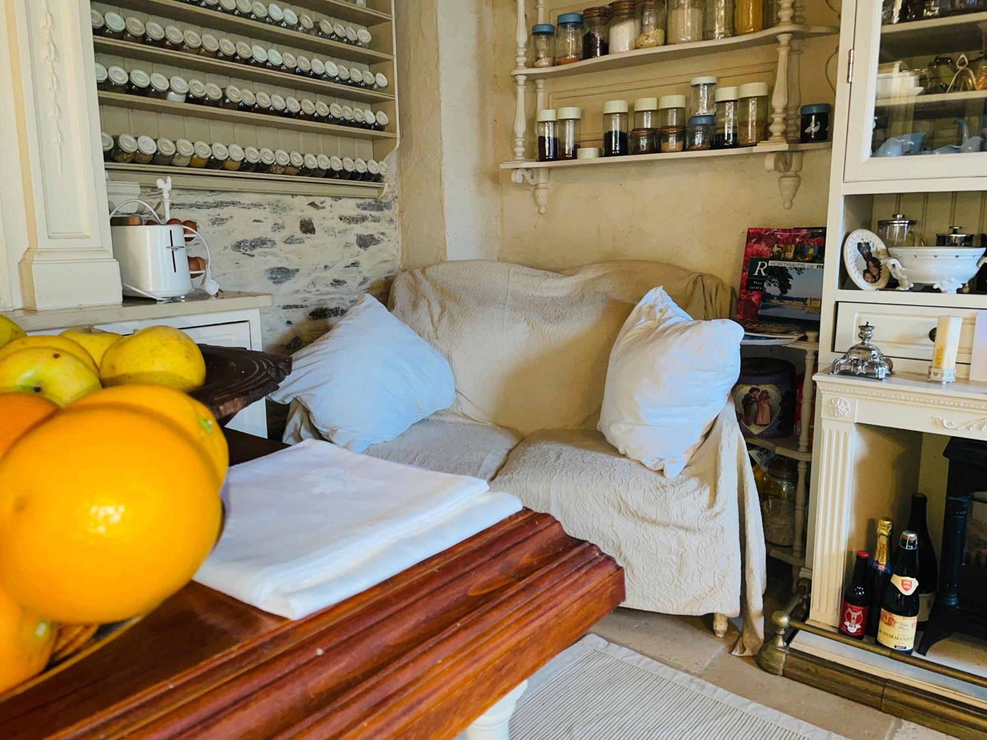 Chambre De Charme Dans Un Jardin De 1500M2 Nueil-sur-Layon Esterno foto