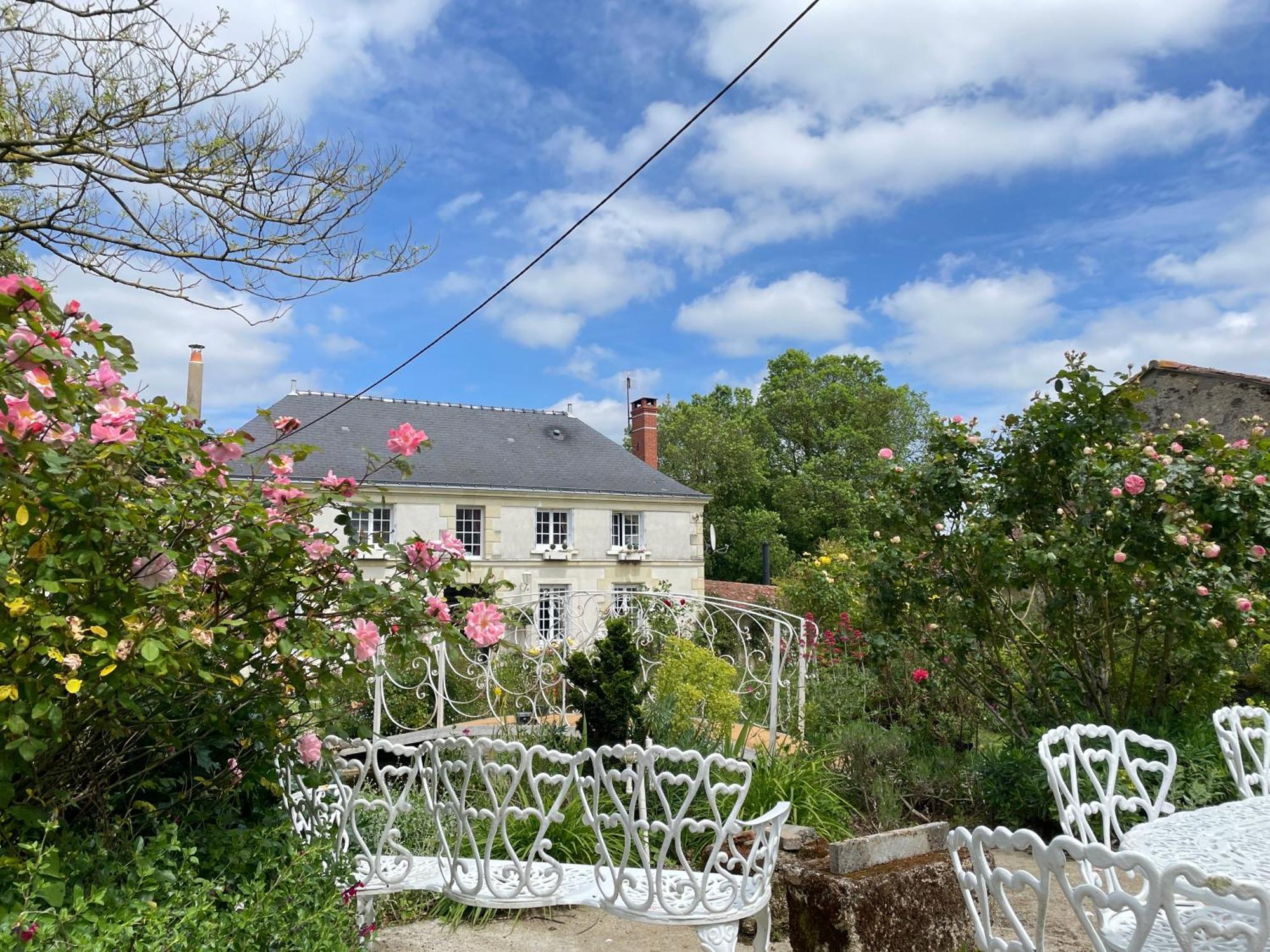 Chambre De Charme Dans Un Jardin De 1500M2 Nueil-sur-Layon Esterno foto