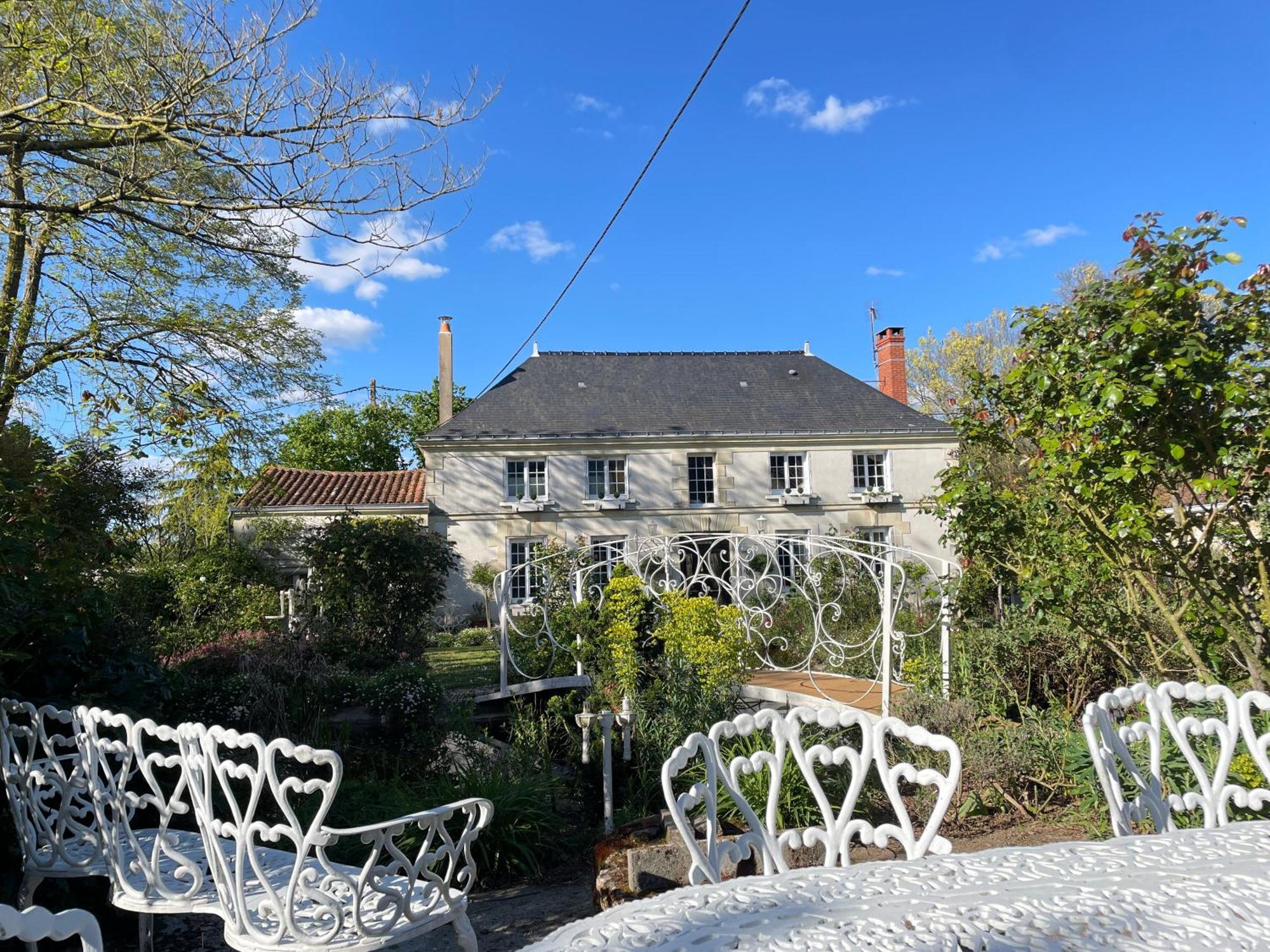 Chambre De Charme Dans Un Jardin De 1500M2 Nueil-sur-Layon Esterno foto